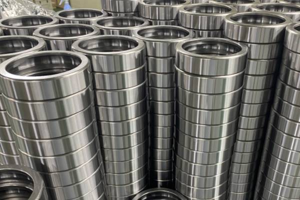 水泵電機軸承響加黃油有用嗎？