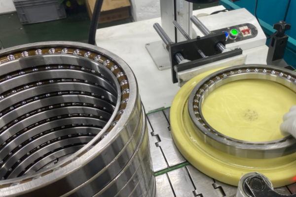 銑床軸承常見故障有哪些？